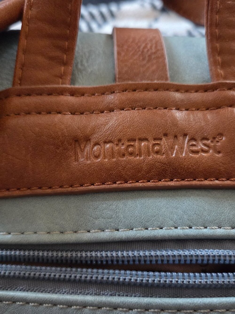 Montana West Leather Satchel/Crossbody/Backpack style bag/grayish blue,large - Picture 3 of 6